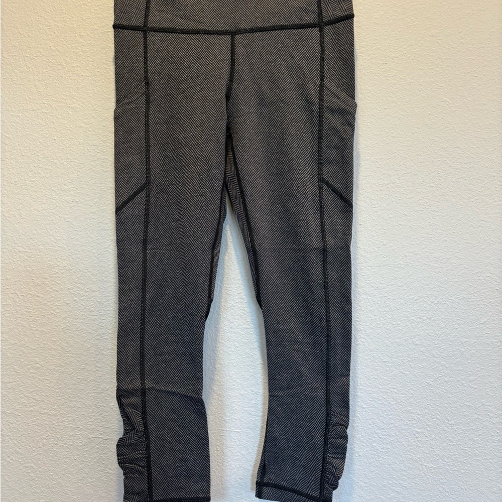 Lululemon herringbone print leggings